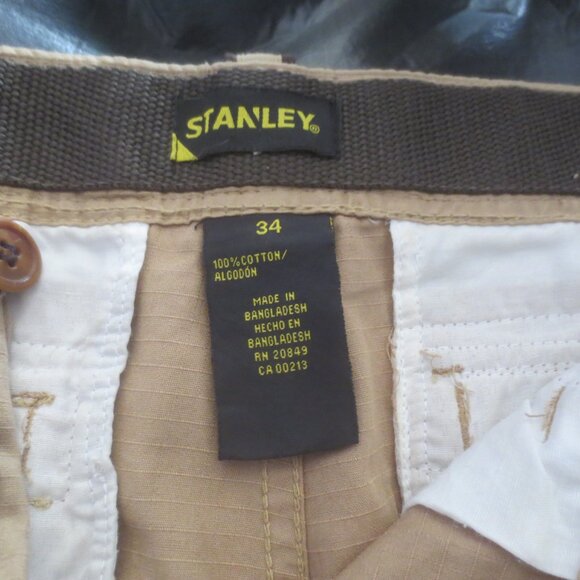 Stanley Cargo Shorts - Size 34 Men's. - Picture 6 of 9